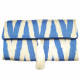 Ikat clutch