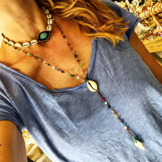 Shell necklace