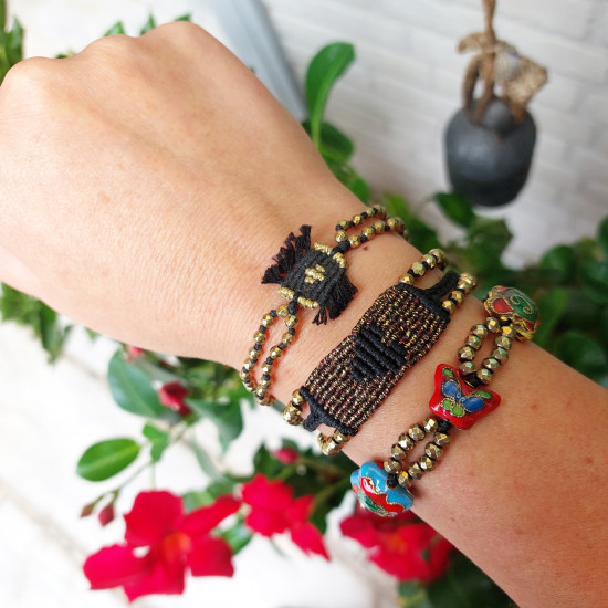 Macrame heart bracelet 1501841