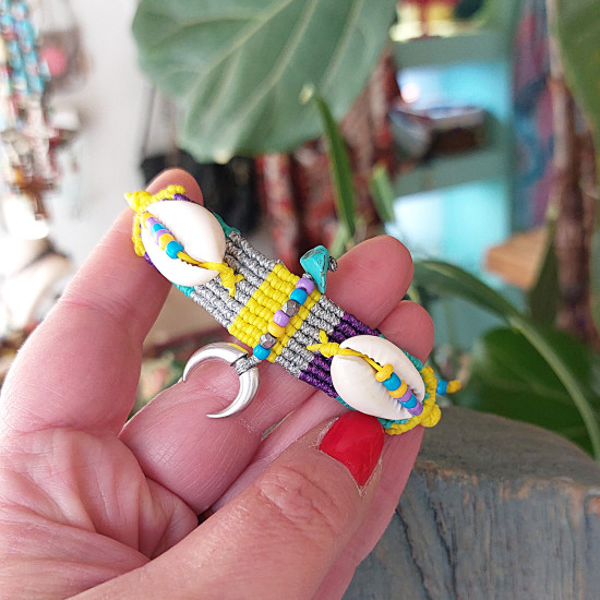 Hippie macrame shell bracelet 1501927