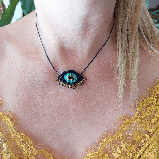 Macrame evil eye necklace 1001496