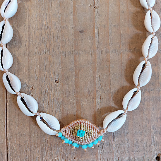 Evil eye necklace with shells 1001863
