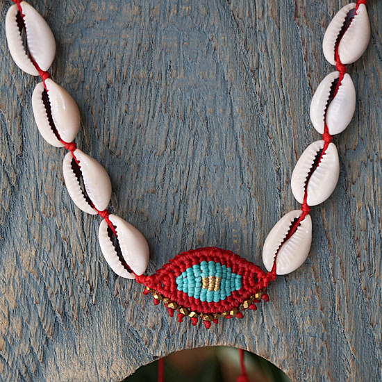 Evil eye necklace with shells 1001867