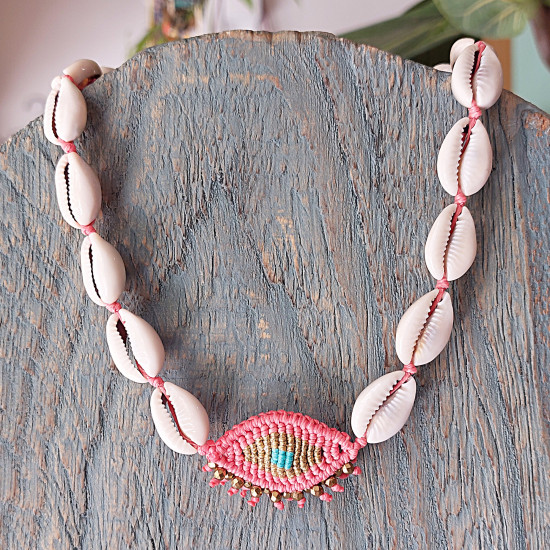 Evil eye necklace with shells