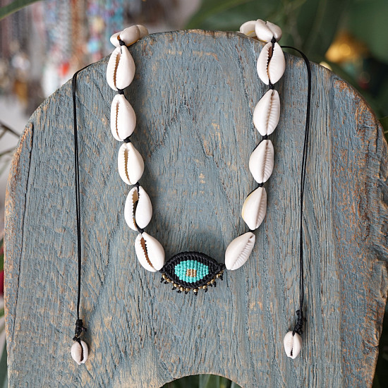 Evil eye necklace with shells 1001873