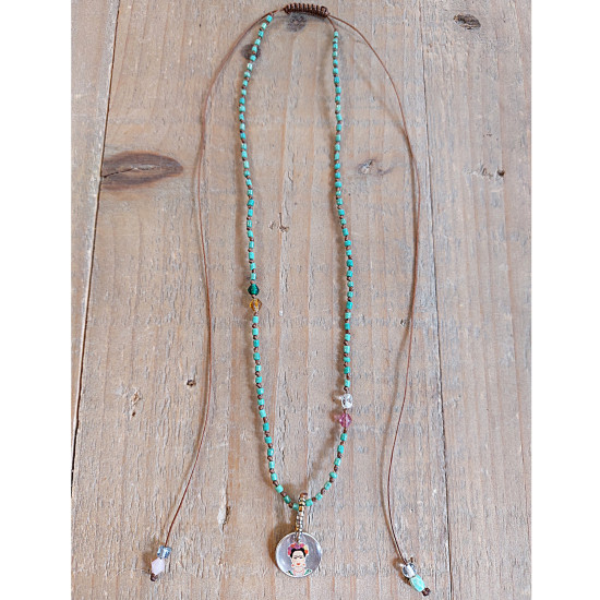 Frida pendant