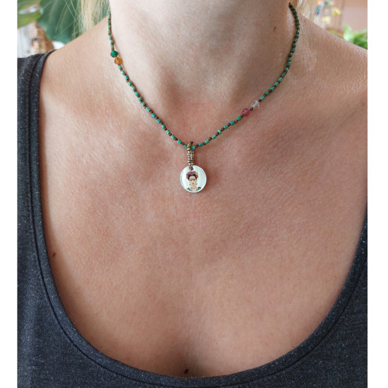 Frida pendant