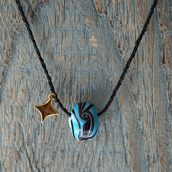 Blown glass necklace 1002573