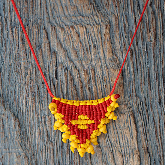 Necklace macrame talisman 1002674