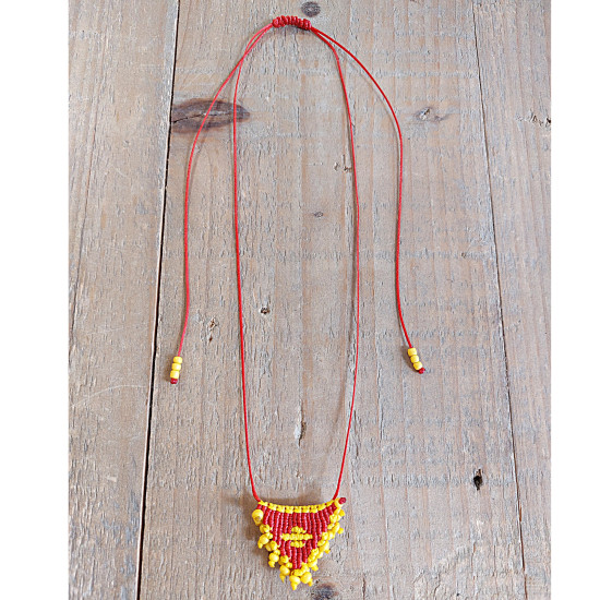 Necklace macrame talisman 1002674