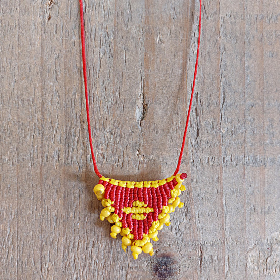Necklace macrame talisman 1002674