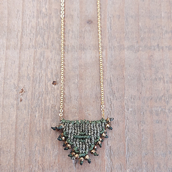 Macrame talisman necklace 1002787