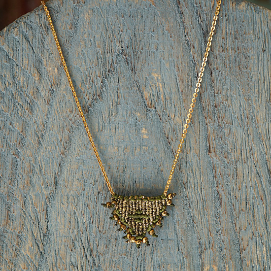 Macrame talisman necklace 1002787