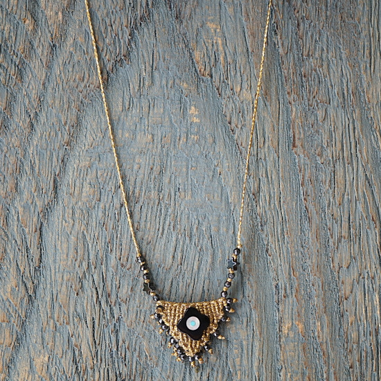 Macrame mother of pearl necklace 1002798