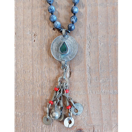 Vintage pendant necklace 1002808