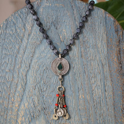 Vintage pendant necklace 1002808