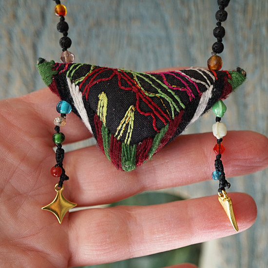Talisman necklace 1003063