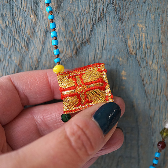 Amulet necklace 1003125