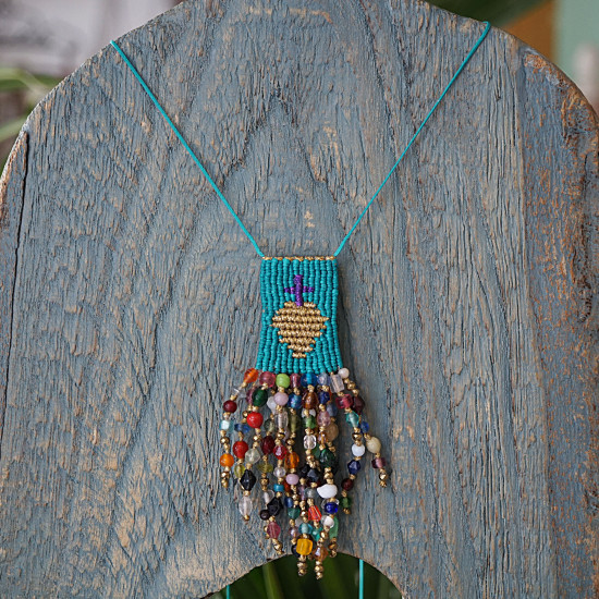 Mexican heart macrame necklace 1003146