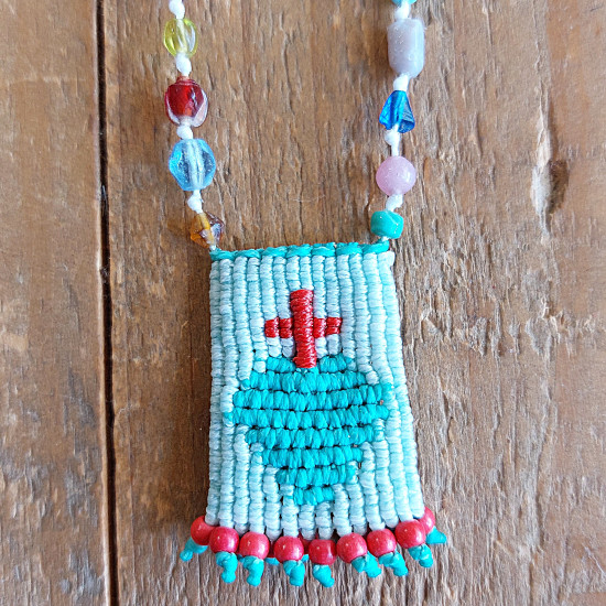 Mexican heart macrame necklace 1003148