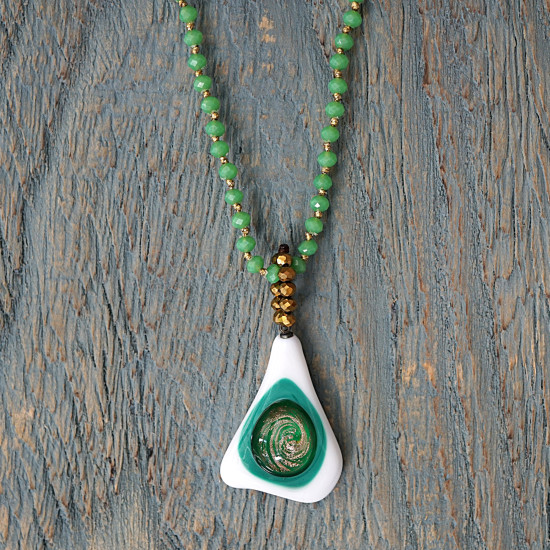 Blown glass necklace 1003188