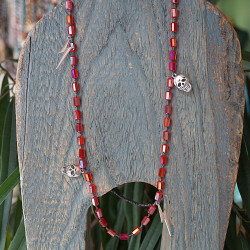 Rock necklace with skulls 1003239