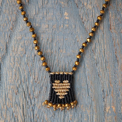 Macrame heart pendant 1003263