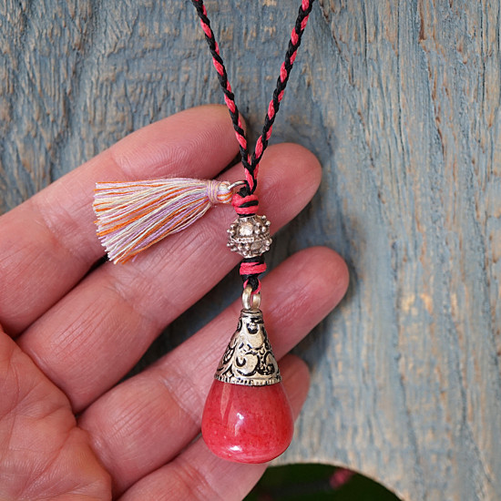Nepalese pendant necklace 1003279