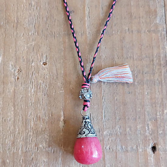Nepalese pendant necklace 1003279