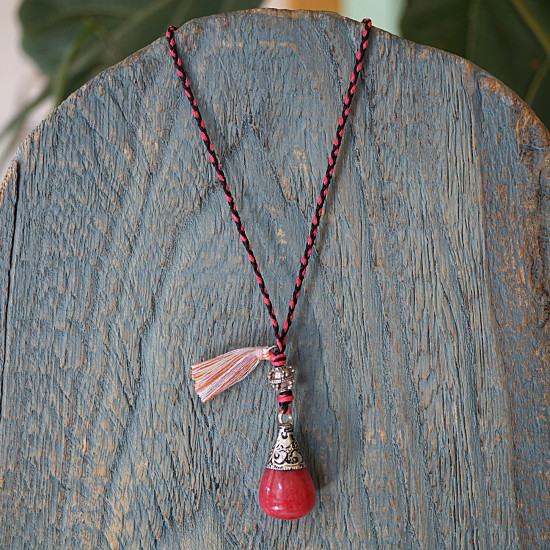 Nepalese pendant necklace 1003279