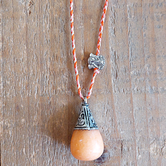 Nepalese pendant necklace 1003280