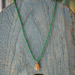 Egg pendant necklace 1003309