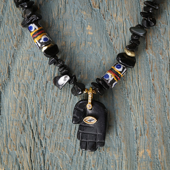 Hamsa hand pendant necklace 1003312