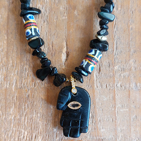 Hamsa hand pendant necklace 1003312