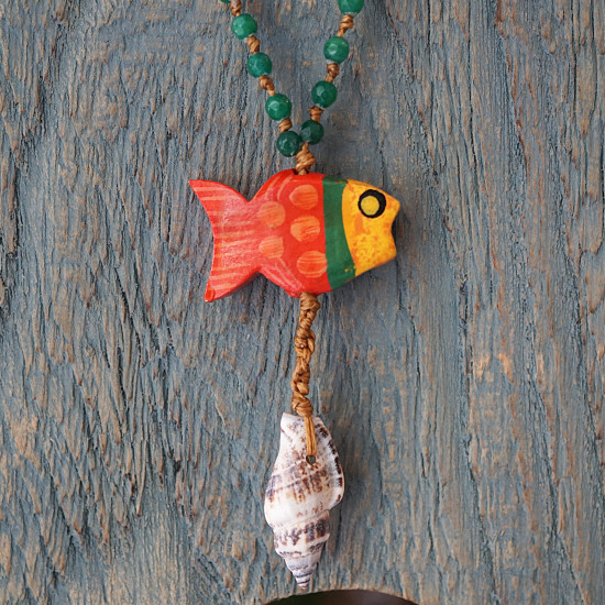 Fish and shell necklace 1003355