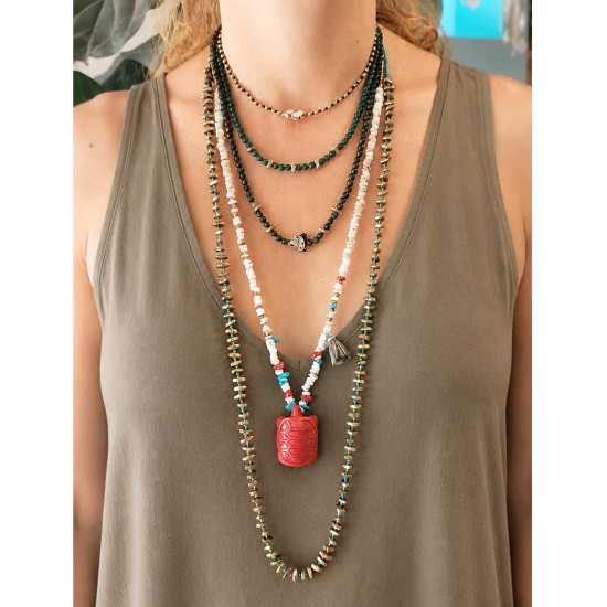 Coral tortoise pendant necklace 1003356