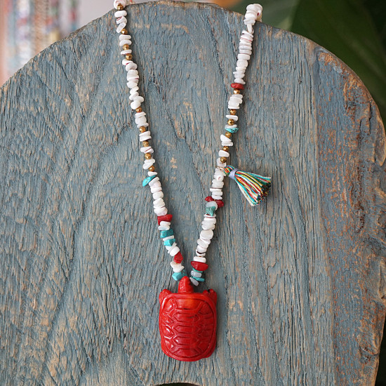 Coral tortoise pendant necklace 1003356