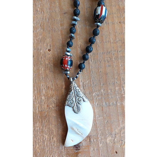 Tibetan pendant necklace 1003378