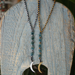 Moon and stars necklace 1003381