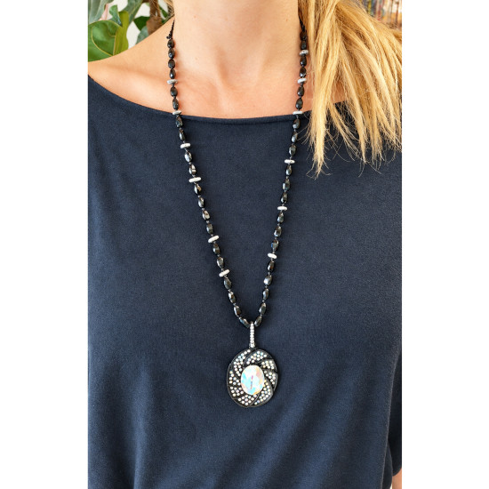 Antique style pendant necklace 1003384