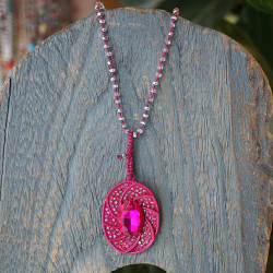 Antique style pendant necklace 1003385