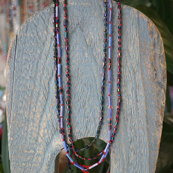 Set of three necklaces 1003389