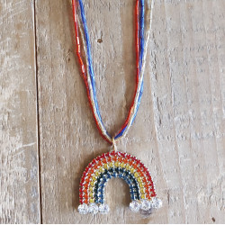 Rhinestone rainbow pendant necklace 1003394